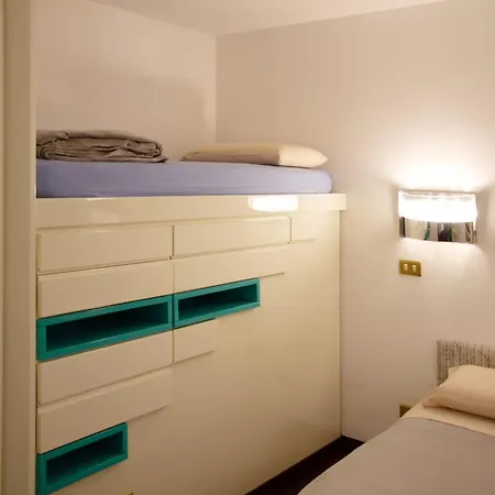 Ferienwohnung Un Gioiello Sotto Le Due Torri Bologna Exterior foto